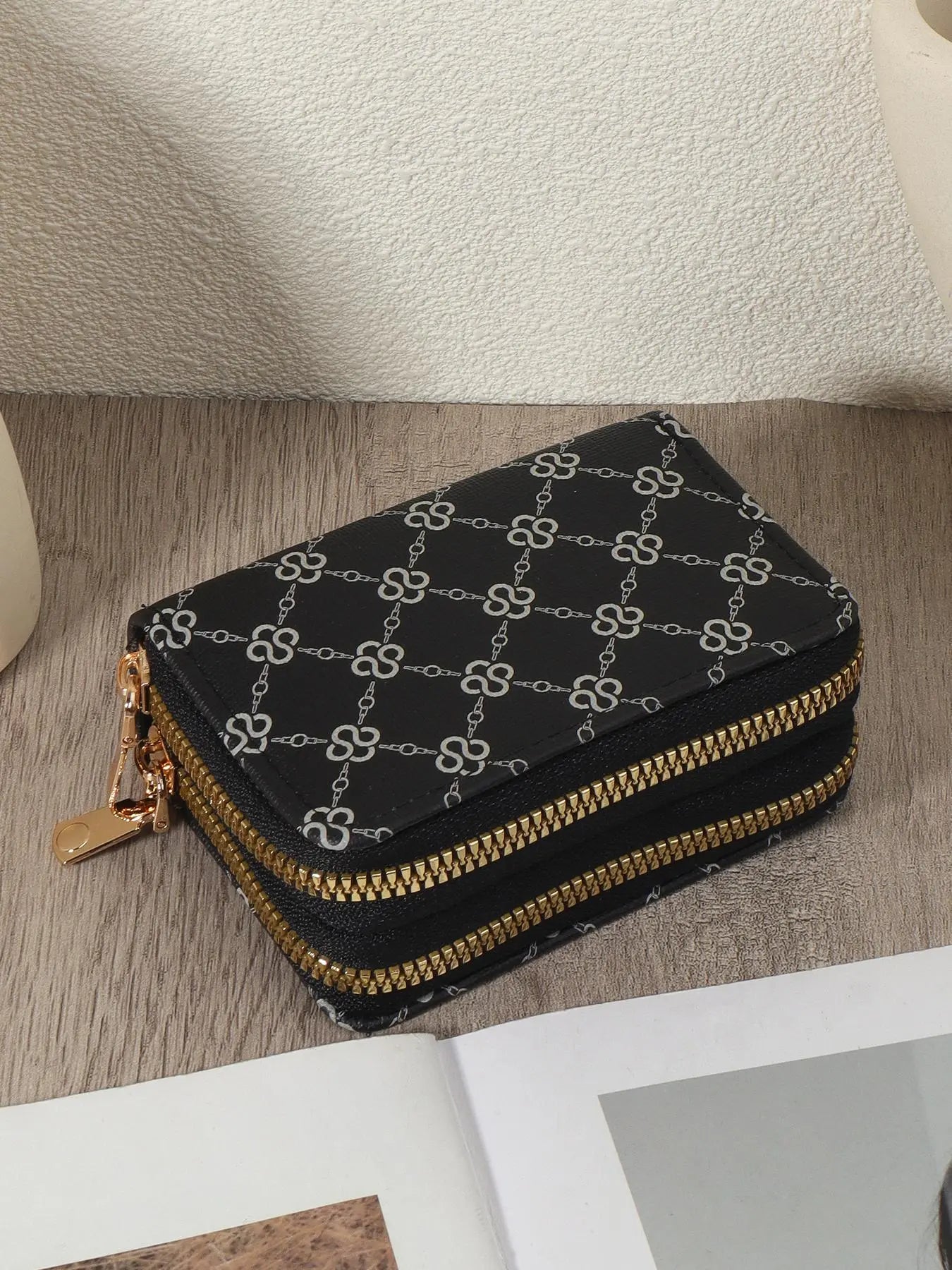 Women's Summer 2024 Retro Heart Print Double Zipper Coin Purse - Ideal Mother's Day Gift, Casual Multi-Card Holder, PU Leather Credit Card Storage Bag for Outdoor and Travel Use