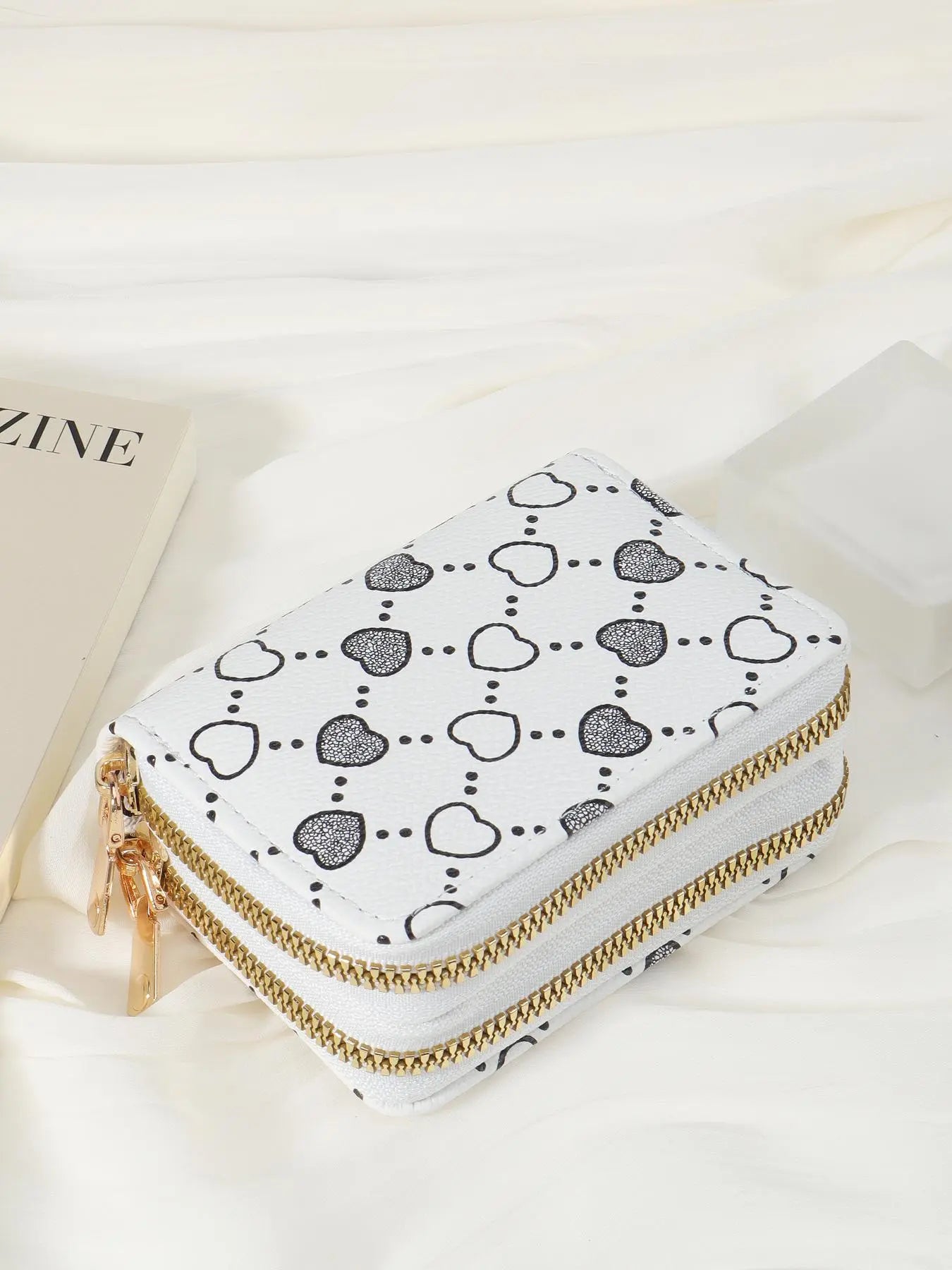Women's Summer 2024 Retro Heart Print Double Zipper Coin Purse - Ideal Mother's Day Gift, Casual Multi-Card Holder, PU Leather Credit Card Storage Bag for Outdoor and Travel Use
